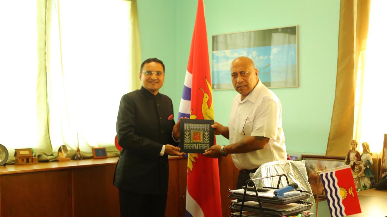 High Commissioner Presentation of Credentials in Kiribati